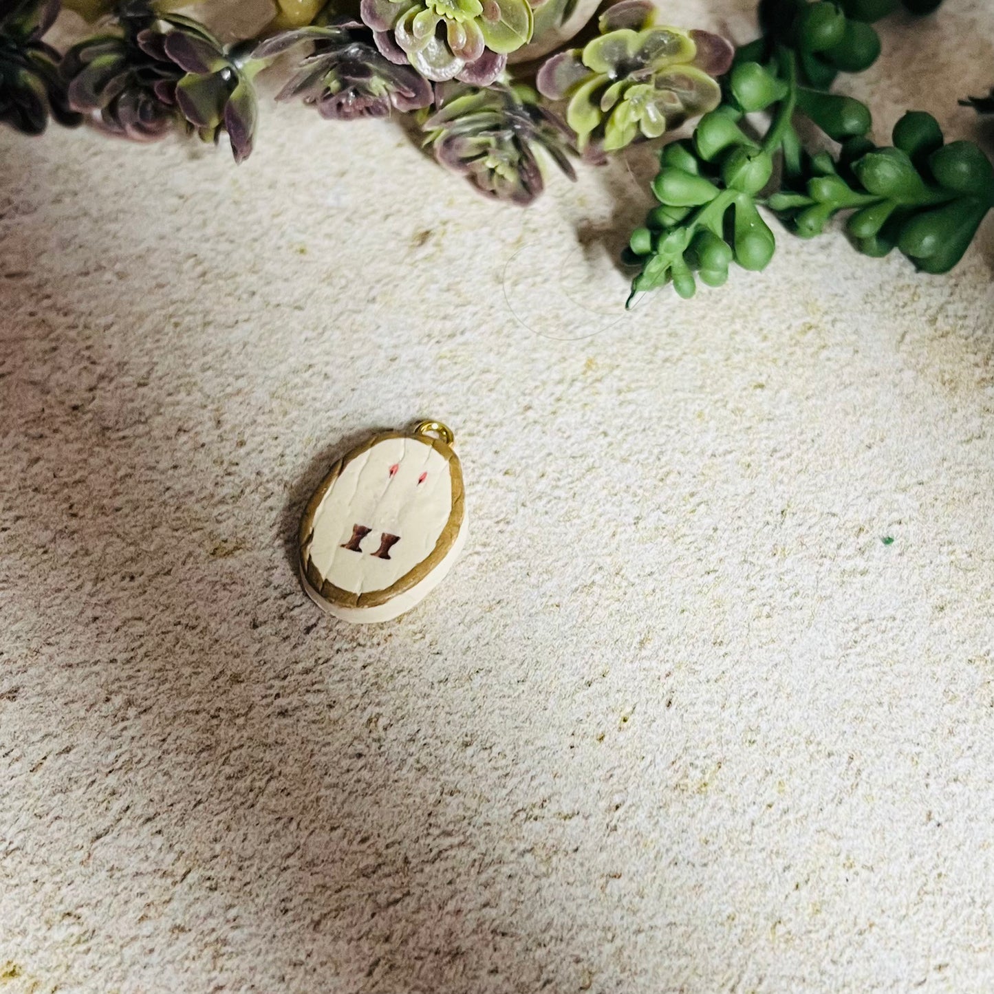 Bronze Shabbat Candle Charm